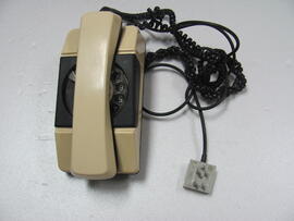 aparat telefoniczny Bratek A271