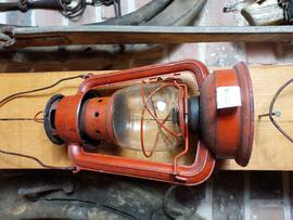 Lampa naftowa