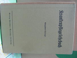 Krankenpflegelehrbuch, Leipzig 1942