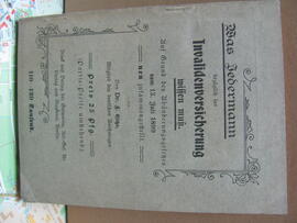 F. Hitze, Was Jedermann bezüglich der Invalidenversicherung wissen muss. Fragen und Antworten auf Gund des Abänderungsgesetzes vom 13. Juli 1899, Berlin 1899