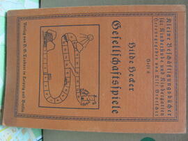 Hilde Hecker, Gesellschaftsspiele, Leipzig und Berlin 1927