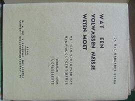 Margaret Scaba, Wat een Wolwassen meisje Weten moet, Leuven 1944