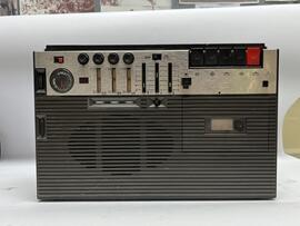 Radio-Magnetofon Maja 2